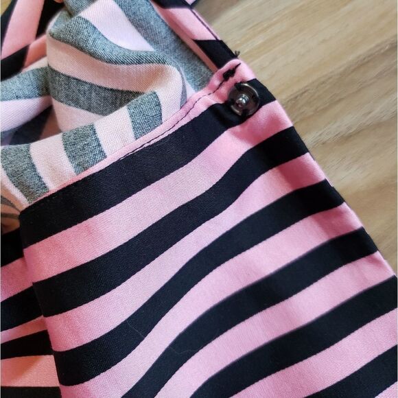 🔺️H&M Pink & Black Striped Asymmetric Hemline Rayon Blouse Size 2 - Picture 7 of 13